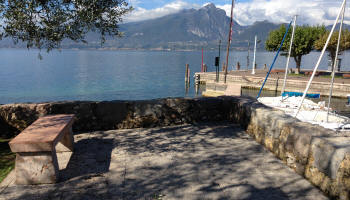 Toras befindet sich in Viale Marconi - Heiraten am Gardasee Toras