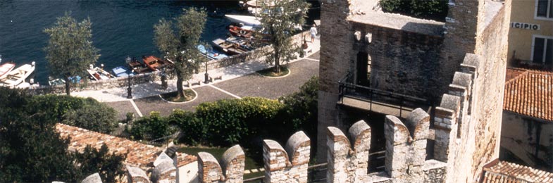 Das Museum der Scaliger Burg in Torri del Benaco am Gardasee, Italien. SCALIGERSCHLOSS 